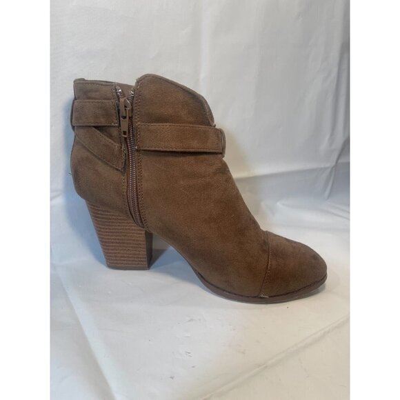 CHARLOTTE Russe Khaki Women's Ankle Faux Suede Boots Size 9 Side Zipper - Picture 13 of 14
